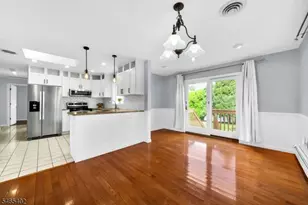 9 Shetland Dr, Clark Township, NJ 07066 - Photo 5