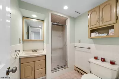 9 Shetland Dr, Clark Township, NJ 07066 - Photo 19