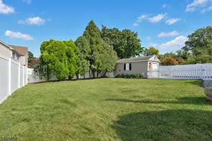 9 Shetland Dr, Clark Township, NJ 07066 - Photo 23