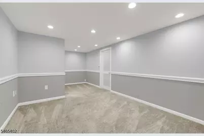 9 Shetland Dr, Clark Township, NJ 07066 - Photo 17