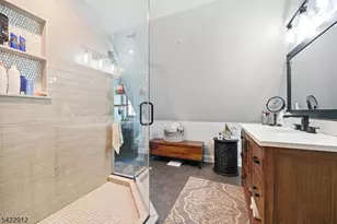 173 Point Breeze Dr, West Milford, NJ 07421 - Photo 17