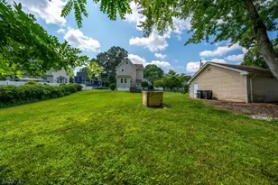 1746 Elk St, Piscataway Township, NJ 08854 - Photo 3