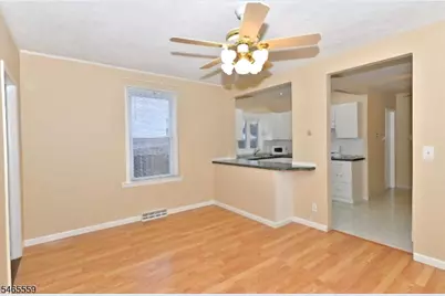 30 Aubrey St #1, Summit, NJ 07901 - Photo 3