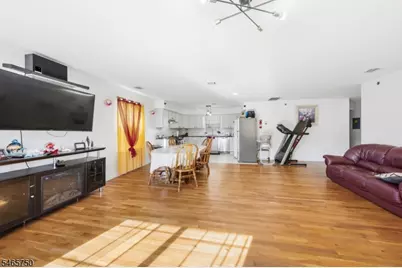 208 Oak St, Elizabeth, NJ 07201 - Photo 13