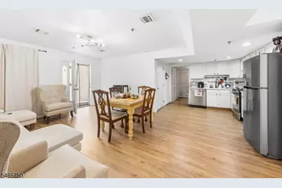 208 Oak St, Elizabeth, NJ 07201 - Photo 21