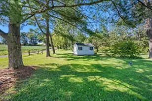 132 Valley Station Rd, Bethlehem Township, NJ 08802 - Photo 5