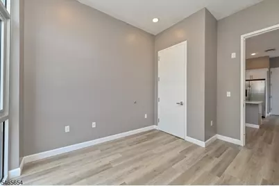 271 Millburn Ave #2D, Millburn, NJ 07041 - Photo 15