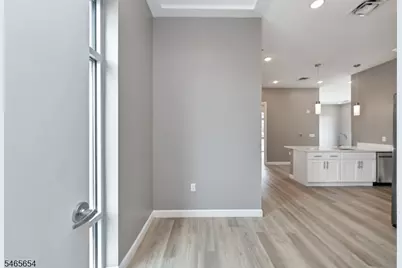 271 Millburn Ave #2D, Millburn, NJ 07041 - Photo 3