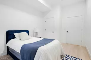 643 S 10th St, Newark, NJ 07108 - Photo 17