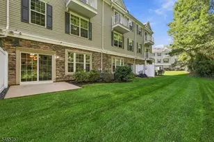 305 Waterview Ct, Hanover Township, NJ 07927 - Photo 13