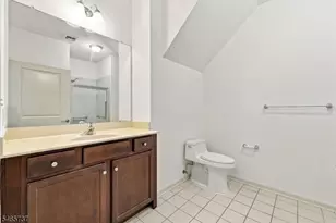 305 Waterview Ct, Hanover Township, NJ 07927 - Photo 23