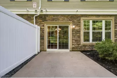 305 Waterview Ct #305, Hanover Township, NJ 07927 - Photo 5