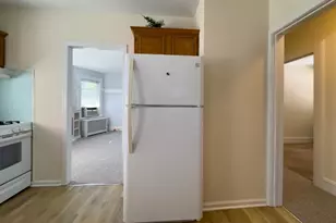 8 Cleveland St-2nd Floor, Caldwell, NJ 07006 - Photo 17