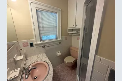 70 Glen Ave, Midland Park, NJ 07432 - Photo 13