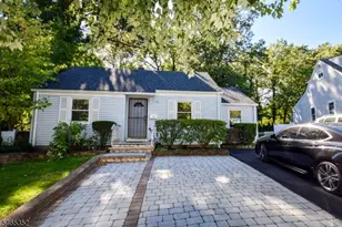 76 Orchard Dr, Clifton, NJ 07012 - Photo 3