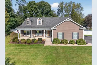 9 Glory Rd, Clinton Township, NJ 08833 - Photo 3
