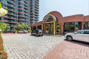 100 Carlyle Dr, Cliffside Park, NJ 07072 - Photo 3