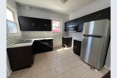 13 Garwood Pl, Irvington, NJ 07111 - Photo 9