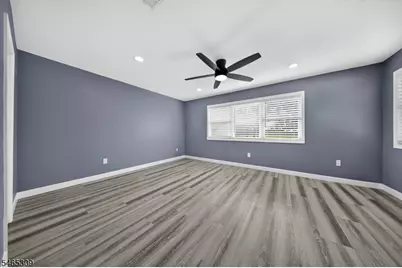 119 Rock Hill Rd, Clifton, NJ 07013 - Photo 23