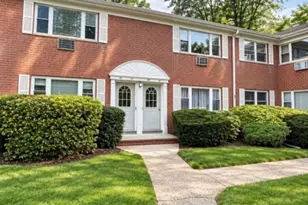 67 Manchester Ct, Wayne, NJ 07470 - Photo 1