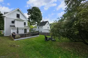8 Locust St, Morris Township, NJ 07960 - Photo 33