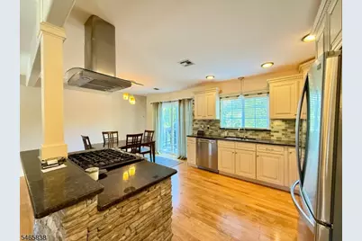15 Hazel St, Lincoln Park, NJ 07035 - Photo 5