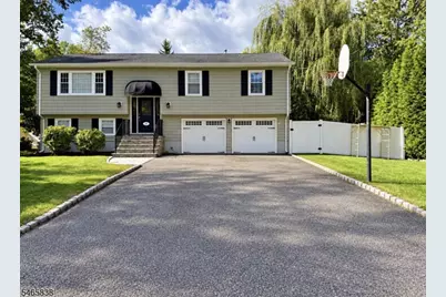 15 Hazel St, Lincoln Park, NJ 07035 - Photo 1