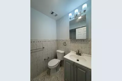 1057 Bond St, Elizabeth, NJ 07201 - Photo 11