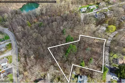 11 Alamoosook Rd, Vernon, NJ 07422 - Photo 13