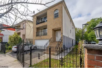 39 Wainwright St, Newark, NJ 07112 - Photo 33
