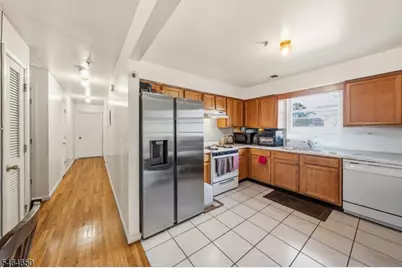 39 Wainwright St, Newark, NJ 07112 - Photo 21