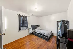 39 Wainwright St, Newark, NJ 07112 - Photo 15