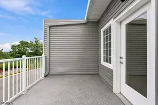 17 Hook Mt Rd, Montville Township, NJ 07058 - Photo 11