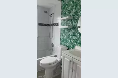 28 Hudson St #2, Clifton, NJ 07011 - Photo 5
