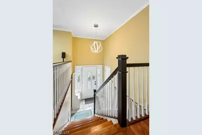 564 Mountain Ave, Springfield, NJ 07081 - Photo 5