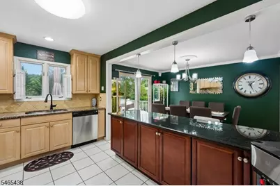 564 Mountain Ave, Springfield, NJ 07081 - Photo 13