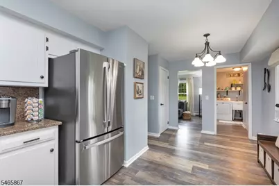 405 Bellwood Ave, Union Township, NJ 08802 - Photo 9