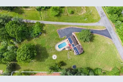 405 Bellwood Ave, Union Township, NJ 08802 - Photo 29