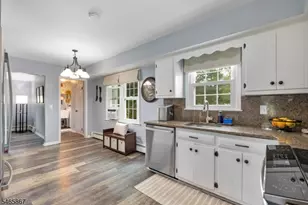 405 Bellwood Ave, Union Township, NJ 08802 - Photo 7