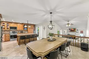 89 Lexington Ln, Wayne, NJ 07470 - Photo 9