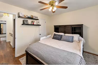 89 Lexington Ln, Wayne, NJ 07470 - Photo 21