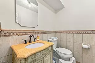 89 Lexington Ln, Wayne, NJ 07470 - Photo 23