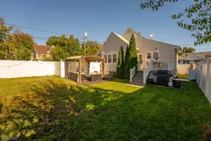 1975 Rutherford St, Rahway, NJ 07065 - Photo 27