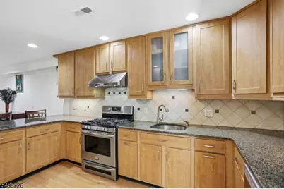 45 Mill Pond Rd, Woodland Park, NJ 07424 - Photo 13