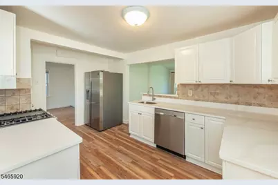 19 Alexander Ave, Bloomfield, NJ 07003 - Photo 15