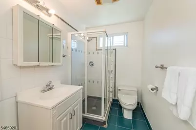 19 Alexander Ave, Bloomfield, NJ 07003 - Photo 17