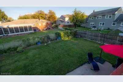 4 Charles Ct, Edison Twp., NJ 08820 - Photo 39