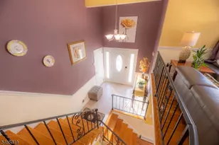 4 Charles Ct, Edison Twp., NJ 08820 - Photo 3