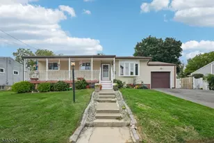 25 Lawrence Dr, Hackettstown, NJ 07840 - Photo 1