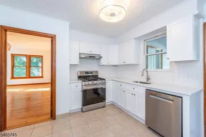 374 Park St #2, Montclair, NJ 07043 - Photo 9